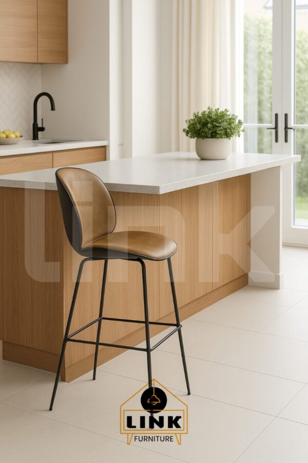 Metro Curve Bar Stool