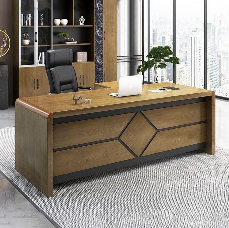 Diamond Crest Executive Desk
